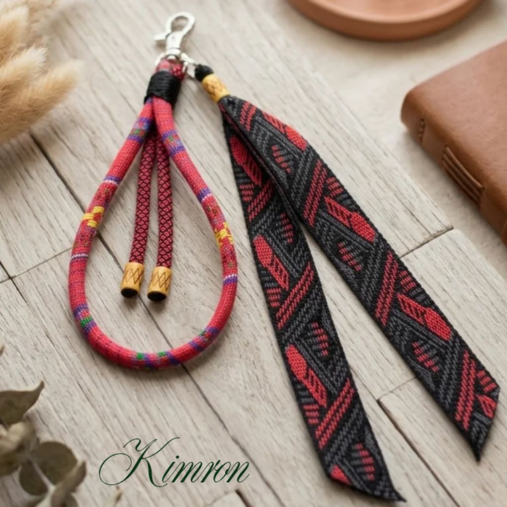 Gantungan Kunci Tenun Etnik Motif Batik Nusantara Keychain Bags Ganci Tas Model Pita