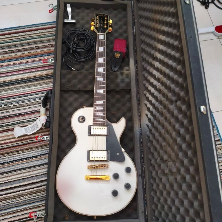 SQOE Les Paul Selp300 + hardcase