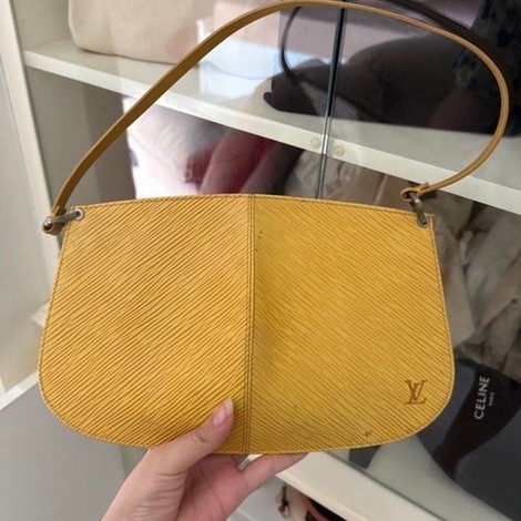 Preloved LV EPI YELLOW LEATHER