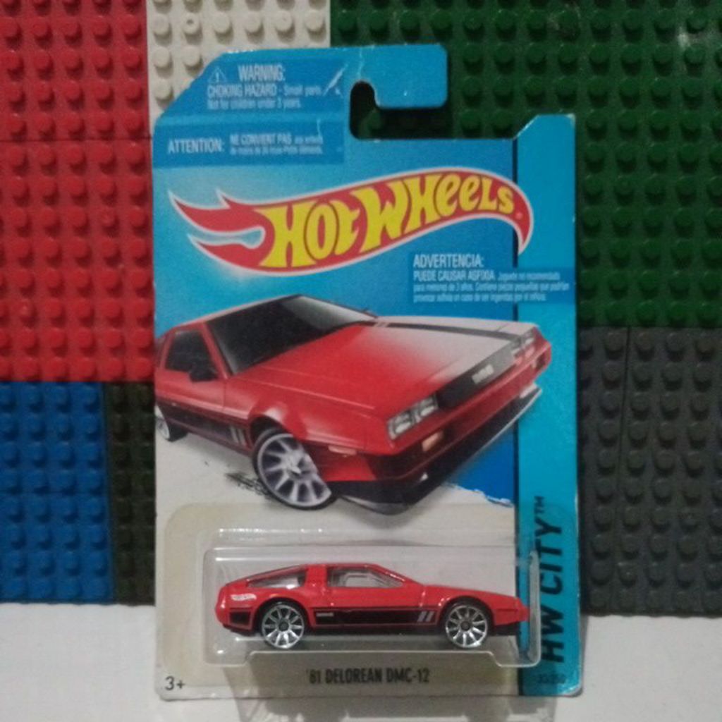 Hot Wheels 81 Delorean DMC 12