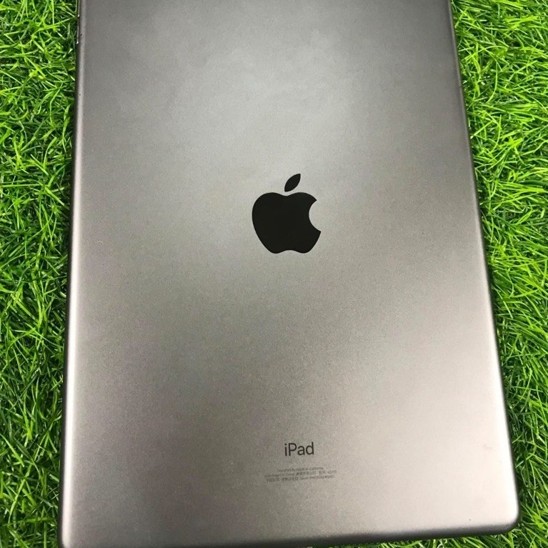 IPAD GEN 8 64GB