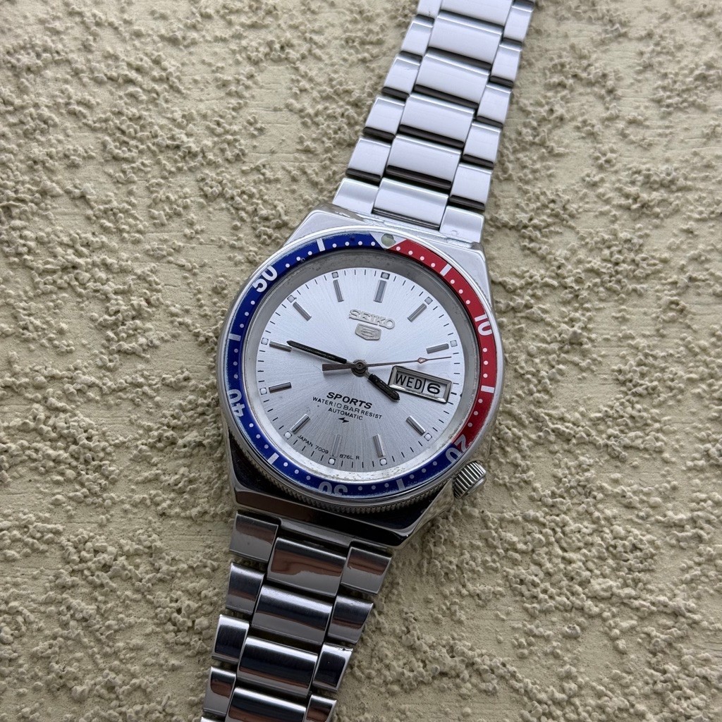 Arloni Jam tangan Seiko 5 Sport Pepsi Vintage Second Preloved