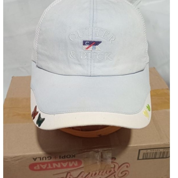 Topi Cutter&Buck