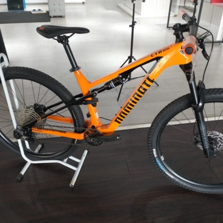 Mountain Bike - Sepeda Gunung Dominate CTR Elite New BNIB Original 100%