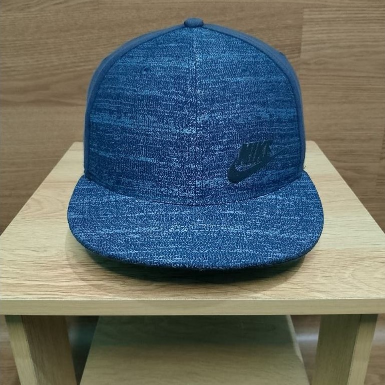 Topi Nike Snapback