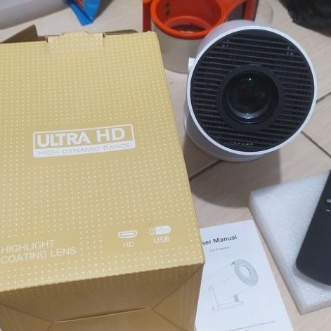 Second HY300 Proyektor  Android 11.0 Wifi 6 Bluetooth 5.0 1GB+8GB Smart Projector 1080P HD Portable 