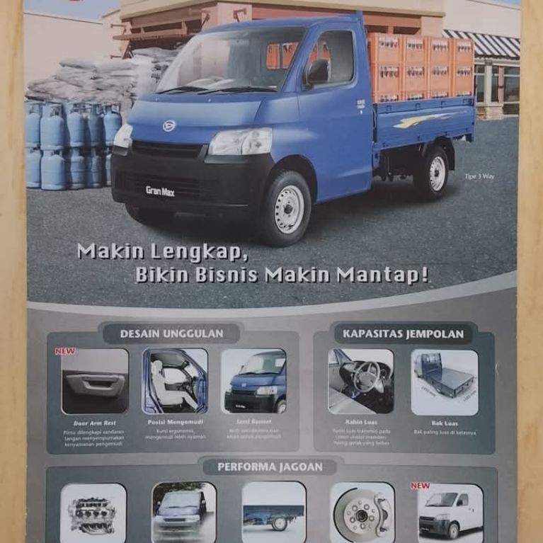 Brosur Original Daihatsu Gran Max Pick-Up 2010-2015
