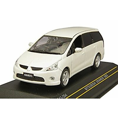 First 43 1/43 Mitsubishi Grandis 2003 pearl white