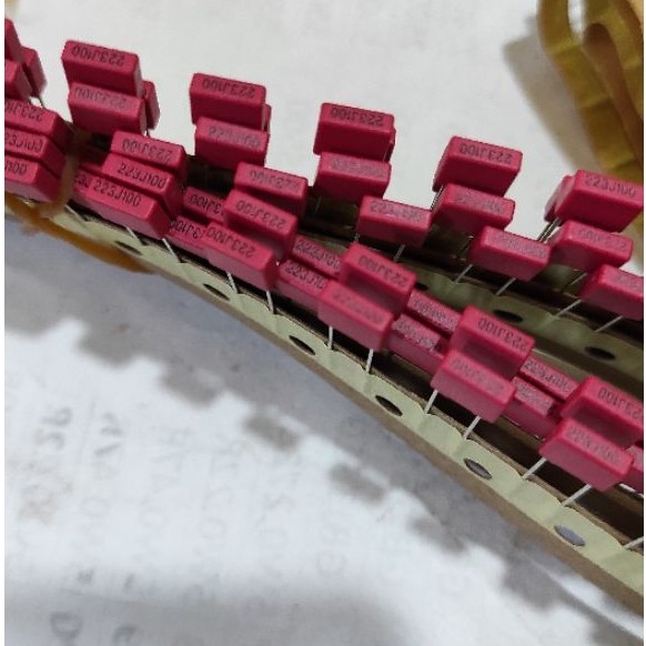 50 pcs kapasitor mkm 223 22n 100v merah renteng capasitor mkm 22 n 100 v renteng