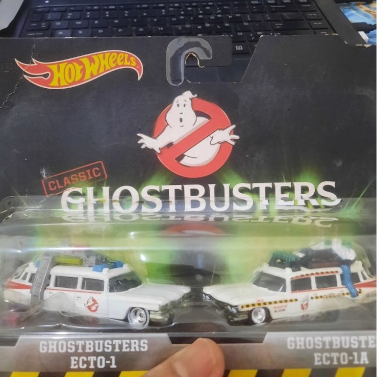 Hot Wheels Premium Ghostbusters Classic Ecto 1 - Ecto 1A
