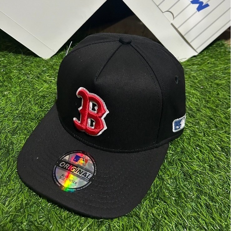 Topi mlb biston logo B