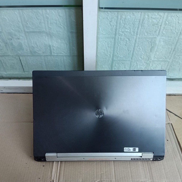 Laptop HP elitebook workstation 8770w Core i7 Gen 3 Kondisi Minus