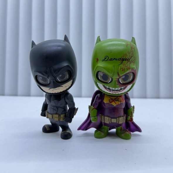 Hot Toys Cosbaby Batman & Joker Set