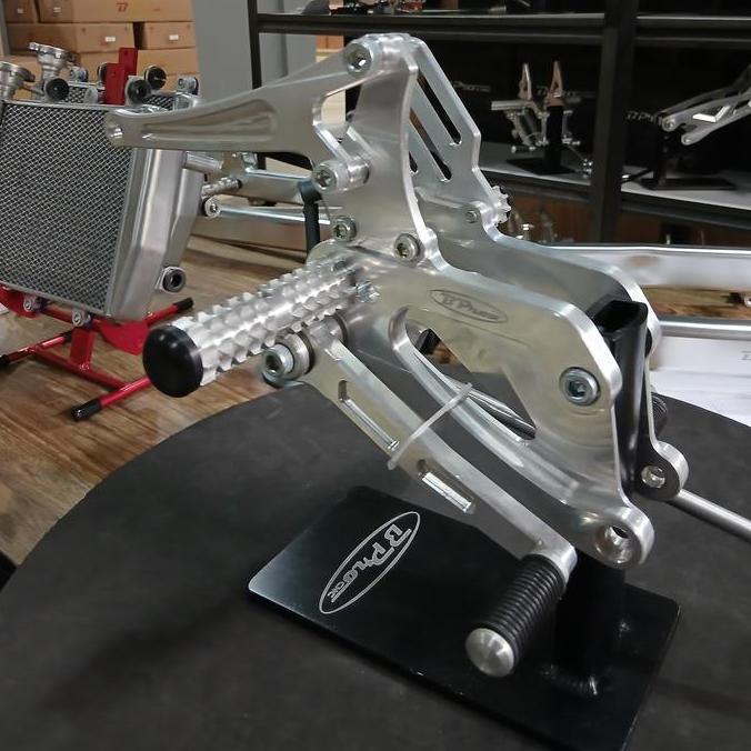 Footstep Underbone Yamaha R15 V3 Original BPro Racing