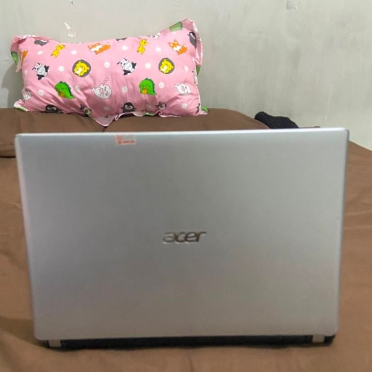 Laptop Acer Core i3 gen 3
