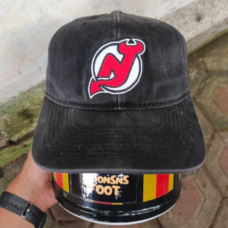 Topi Vintage NEW JERSEY DEVILS NHL By ONE APPAREL CCM