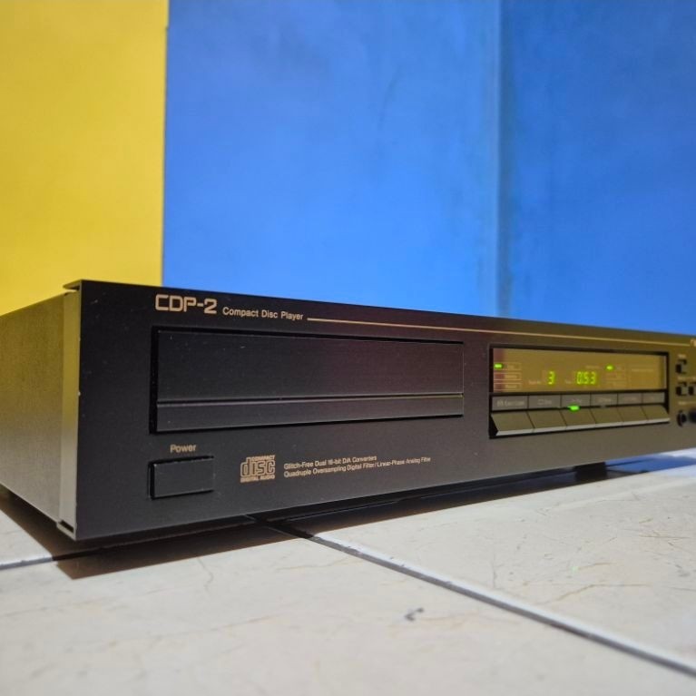 cd player nakamichi CDP-2 (MADE IN JAPAN)