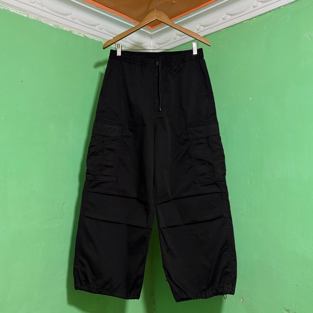 Gu Super Wide Cargo Ballon Pants Black