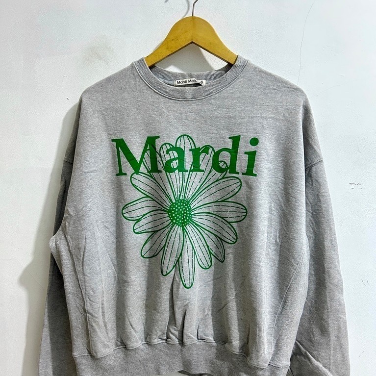 Crewneck “Mardi Mercredi”