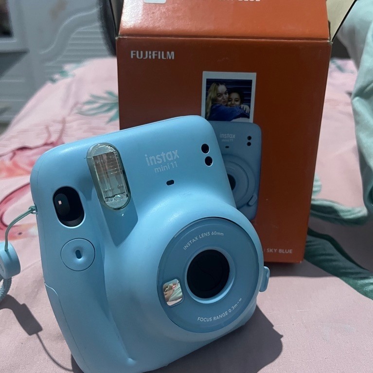 FUJIFILM Instax Mini 11 Preloved Sky Blue  Camera Second Normal Flash