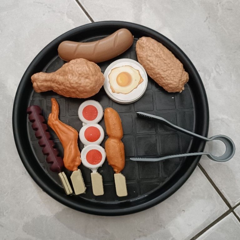 Mainan set barbeque (1670)