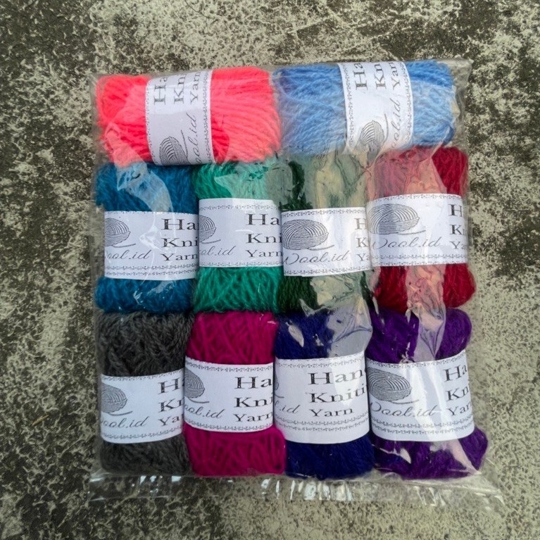 Benang wol mix warna gelap/ Benang Wol / Benang wol warna warni / Benang wol isi 10 gl / Wol pack / 