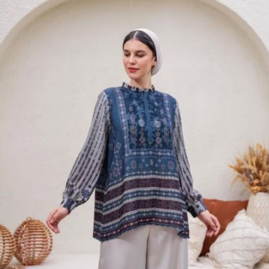 Naraya Blouse Denim by Heaven Lights (new)