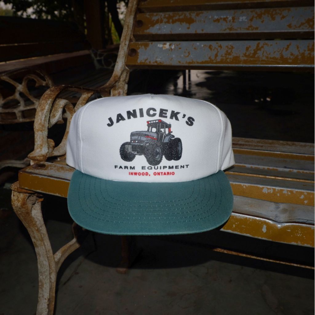 VINTAGE HAT JANICEK'S CANADA 90s TRACKTOR