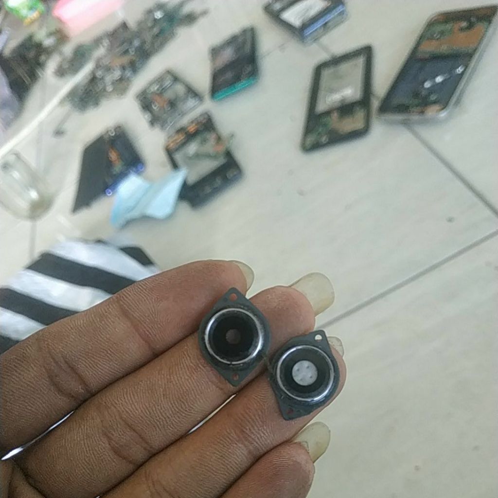 kaca kecil bekas infinix note 30 pro