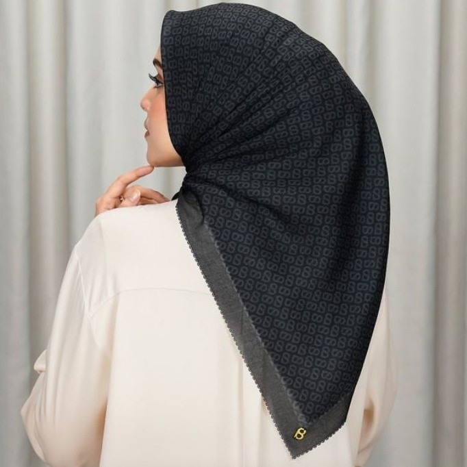 Buttonscarves Tapis Square - Caviar - NEW
