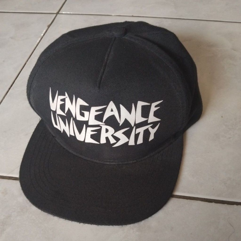 Topi hitam, Model Zacky Vengeance - Second