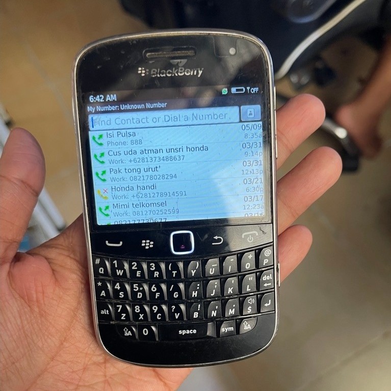BB bold / blackberry bold