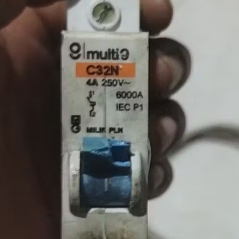 MCB MULTI MERLIN GERIN 4A