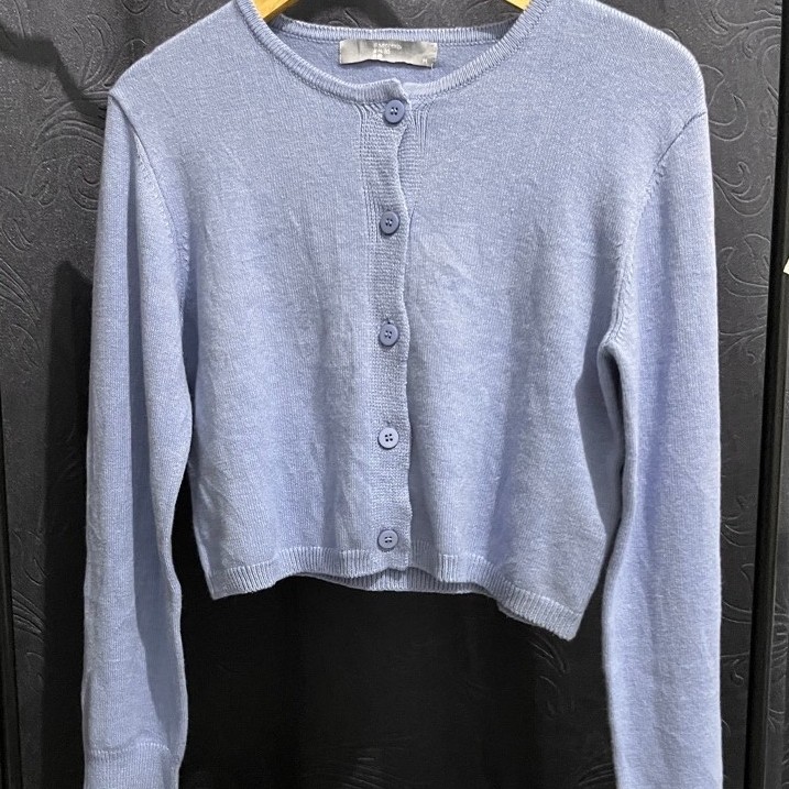 Atasan cardigan crop 8SECONDS
