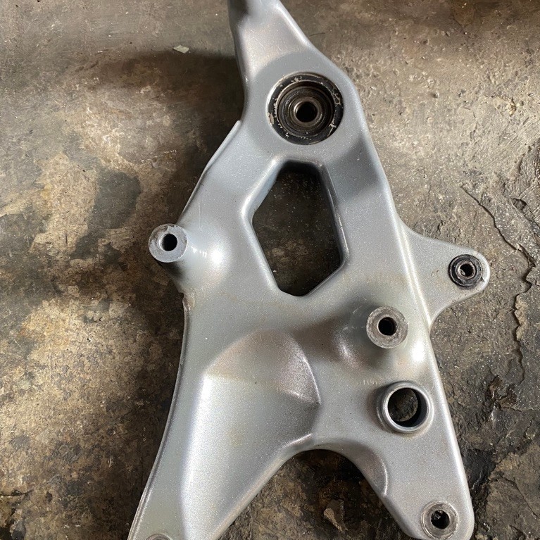 YAMAHA Arm Nouvo Z  Ais Original Genuine Parts Motor