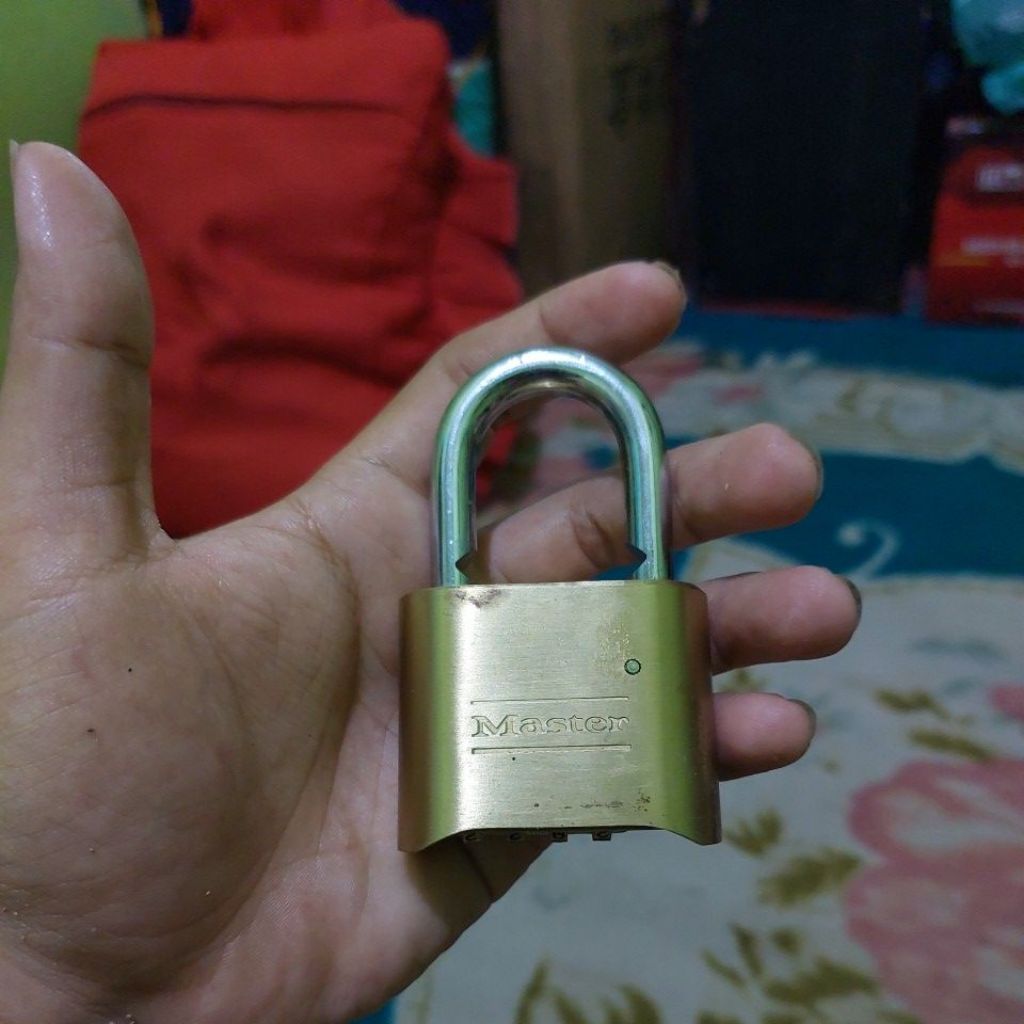 Gembok Padlock Master