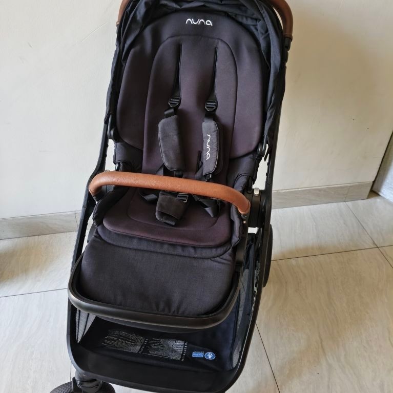 PRELOVED NUNA Triv Next Stroller warna Caviar Kondisi 90% Good
