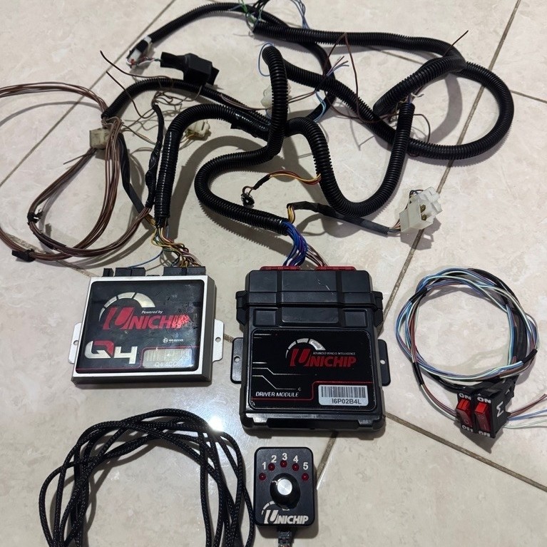 Piggyback Dastek Unichip Q4 Fullset