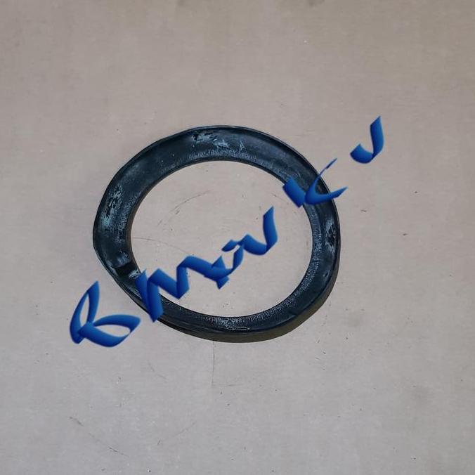 KARET TATAKAN PER DEPAN BAWAH BMW E30 31331124322 BMW27