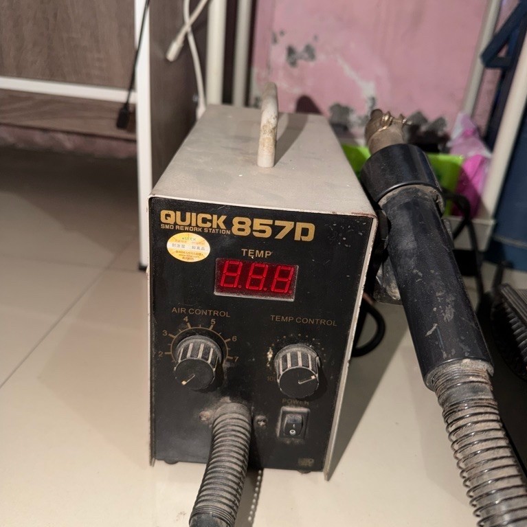 Blower/Solder Uap Quick 857D Original Digital