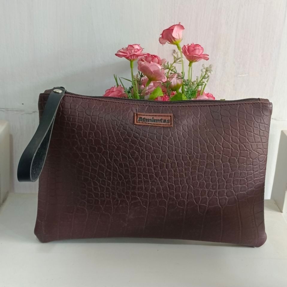 Clutch croco wanita