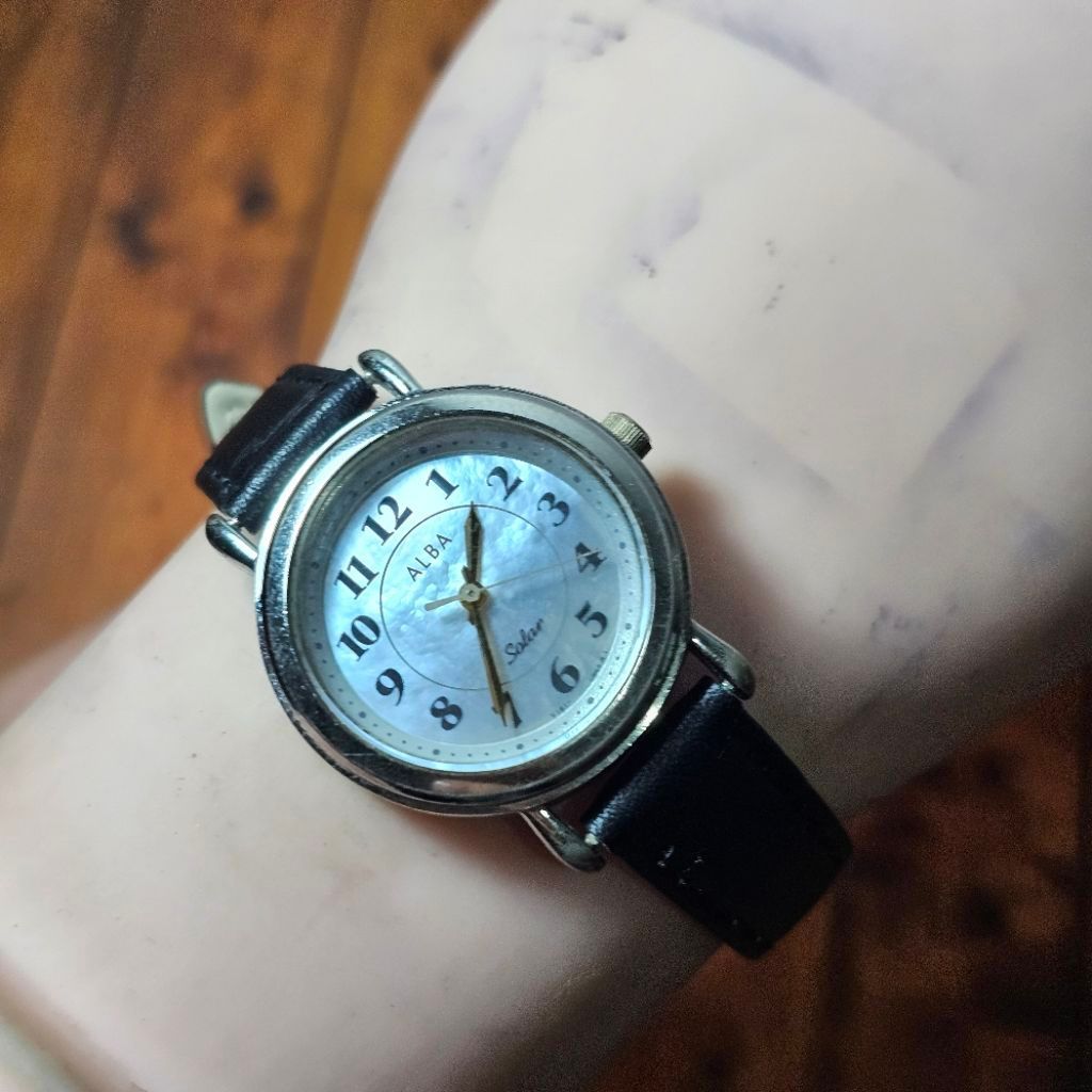 Jam Alba V181 - 0ASO Silver Solar MOP Dial Ladies Bekas