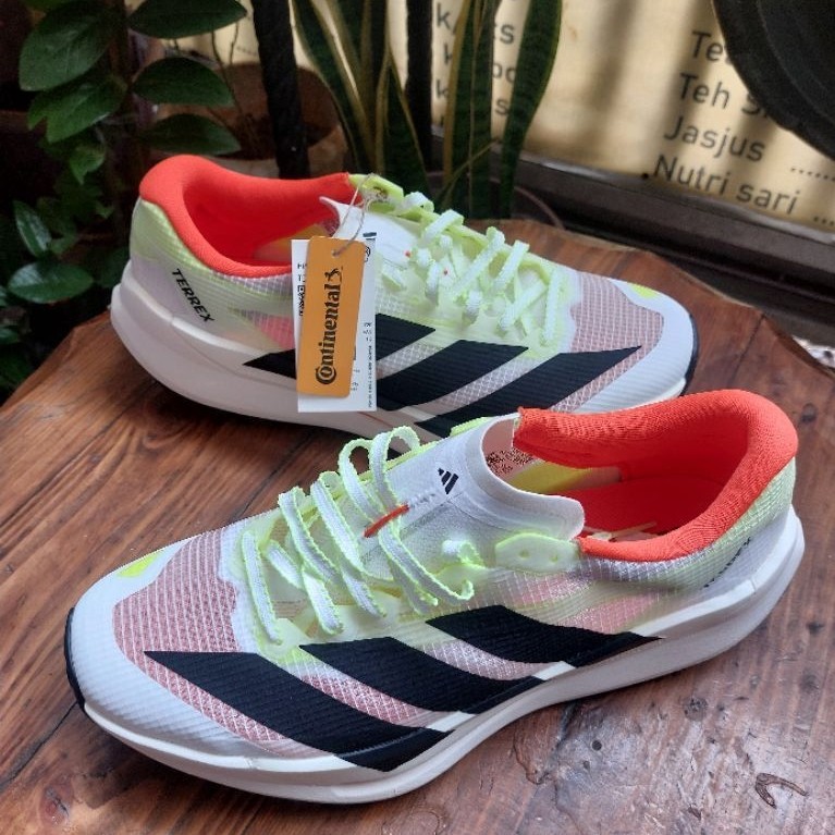 sepatu trail pria bnwt adidas terrex agravic tt