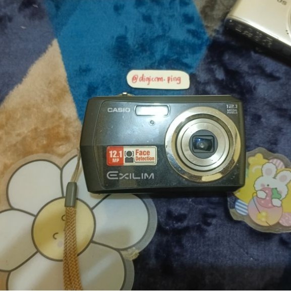 Casio Exilim EX-Z16 Digicam