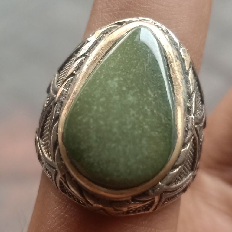 natural pirus Persia polos