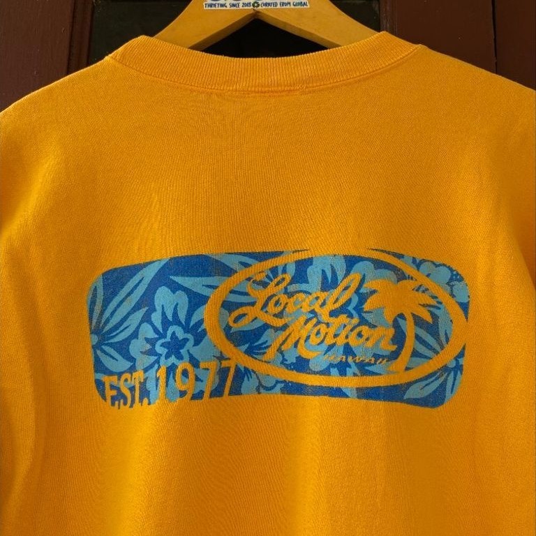 Sweater Local Motion Surfboards Hawaii Crewneck Sweatshirt