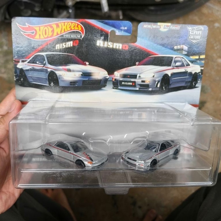 hotwheels two pack nissan nismo