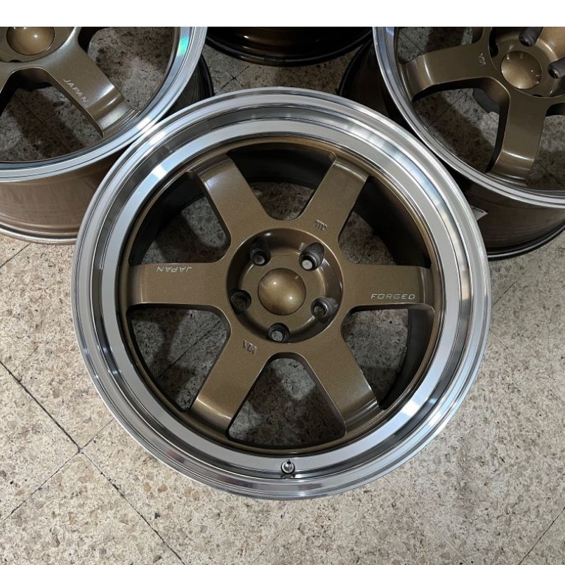 VELG MOBIL MURAH RING 18 VELG RAYS TE37 RING 18 LEBAR 9,5 ET25 PCD 5X114