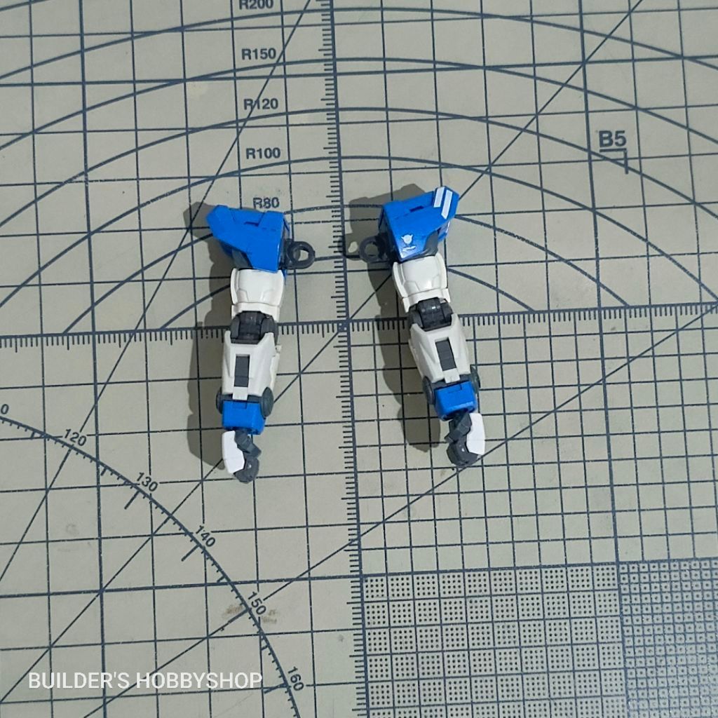 BANDAI RG 1/144 REAL GRADE GUNPLA GUNDAM OO 00 XN RAISER SEVEN SWORD/G PART PARTS ARMS UNIT 1 PASANG
