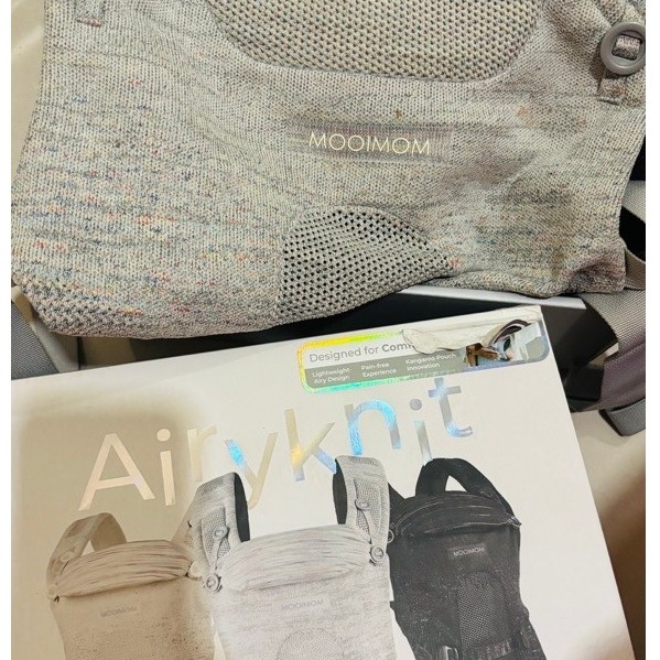 preloved gendongan airyknit mooimom grey
